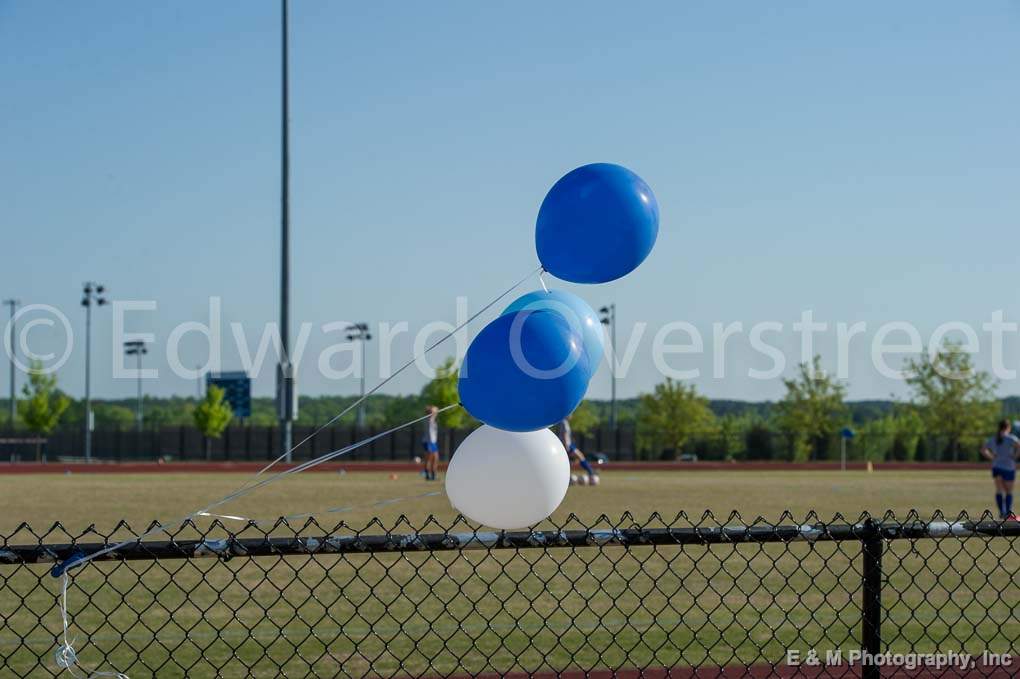 Senior Night 011.jpg